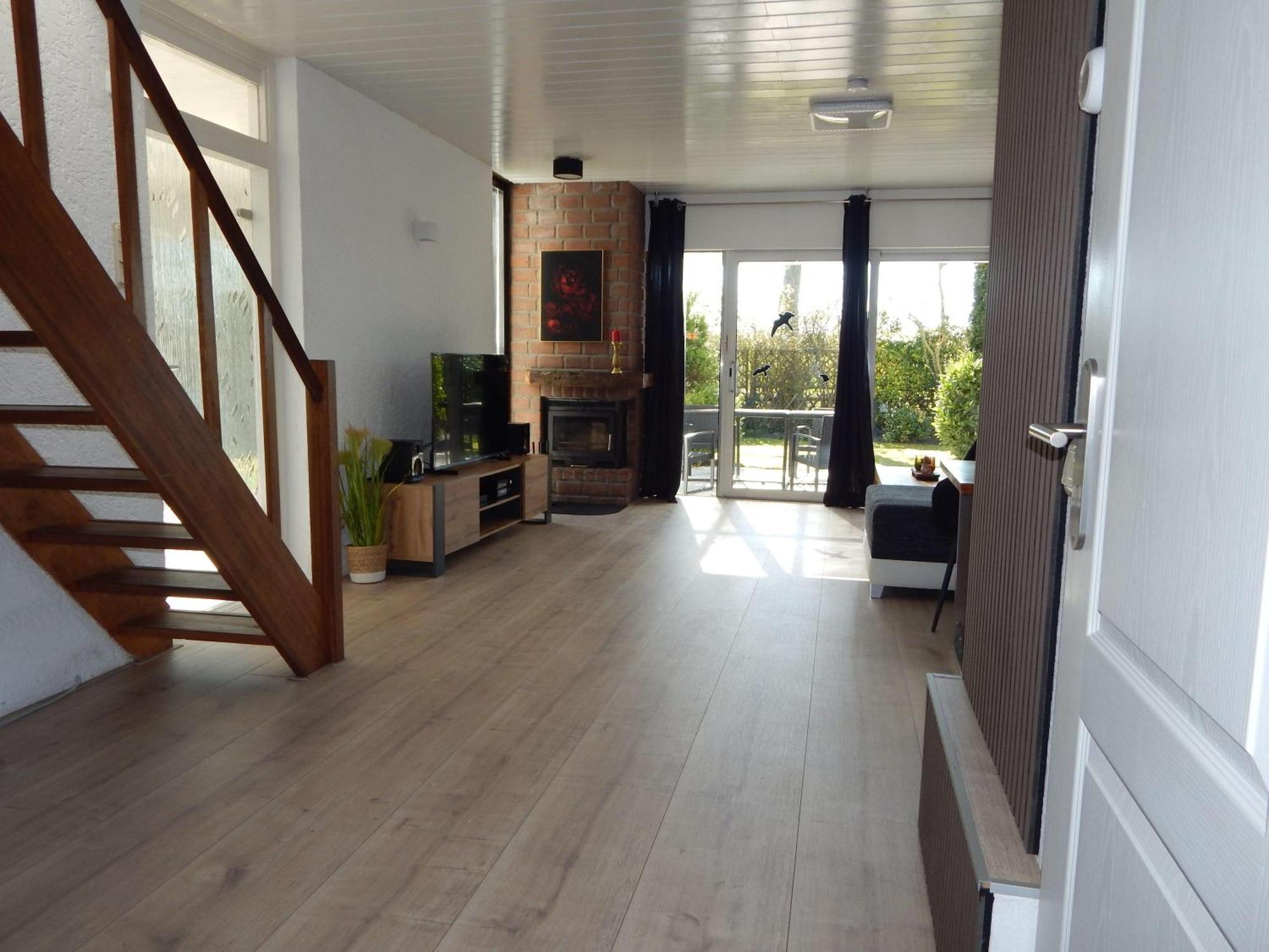 Wunderschoenes-Freistehendes-Ferienhaus-An-Der-See-Sauna-Strand-Yachthafen-Wlan Брёйниссе Экстерьер фото